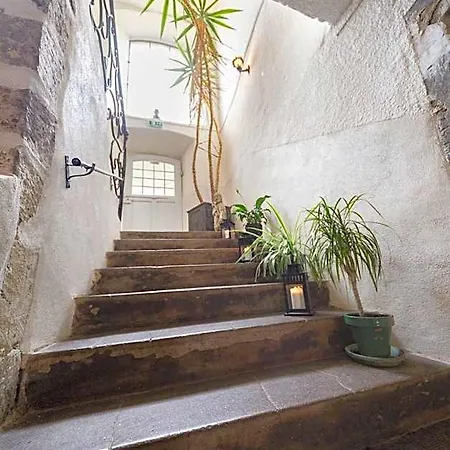 Ermitage Saint Vincent فندق Fontannes